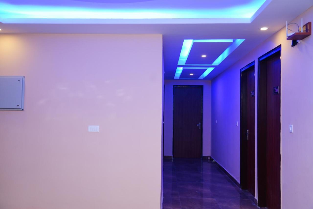 Expomart Inn Greater Noida Exterior foto